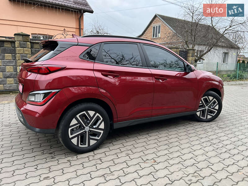Внедорожник / Кроссовер Hyundai Kona 2021 в Луцке