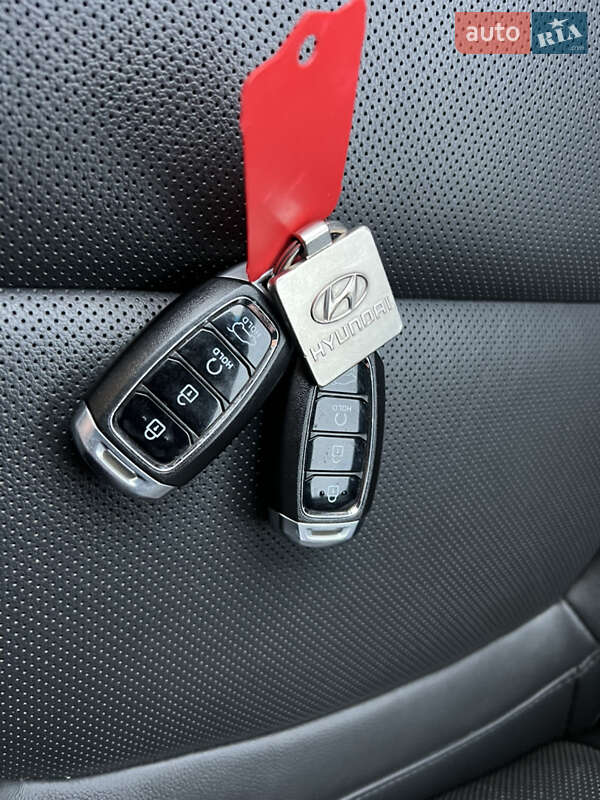 Внедорожник / Кроссовер Hyundai Kona 2021 в Луцке