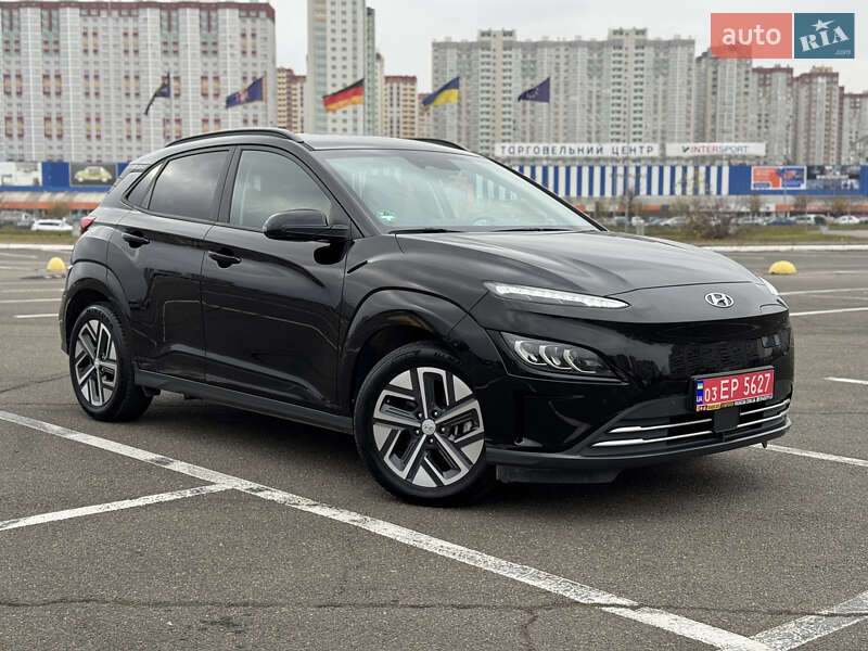 Внедорожник / Кроссовер Hyundai Kona 2022 в Киеве