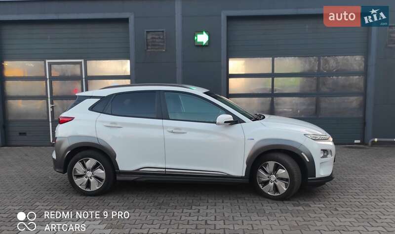 Внедорожник / Кроссовер Hyundai Kona 2019 в Каменском