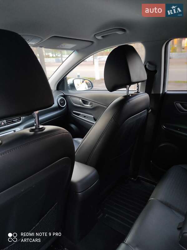 Внедорожник / Кроссовер Hyundai Kona 2019 в Каменском