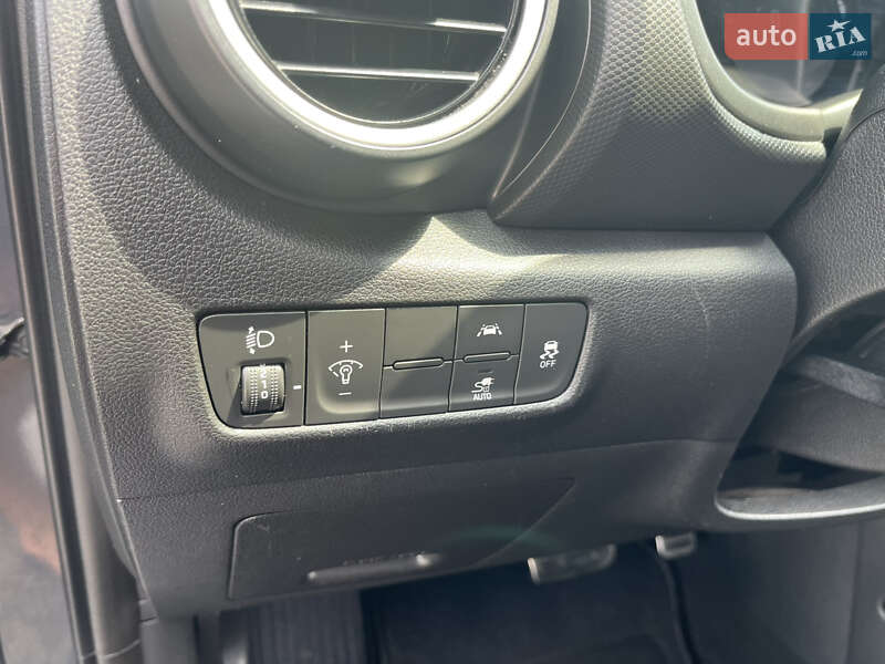 Внедорожник / Кроссовер Hyundai Kona 2020 в Виннице