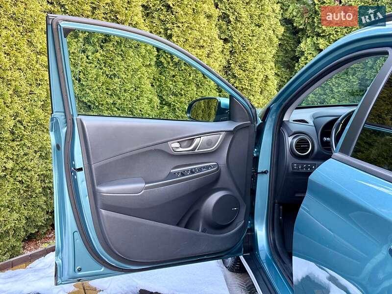 Внедорожник / Кроссовер Hyundai Kona 2020 в Самборе