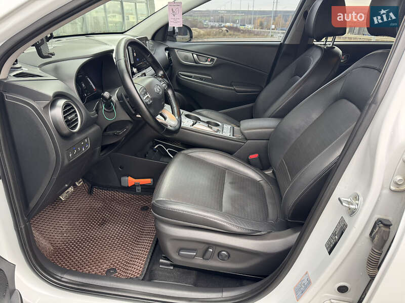 Внедорожник / Кроссовер Hyundai Kona 2018 в Тернополе