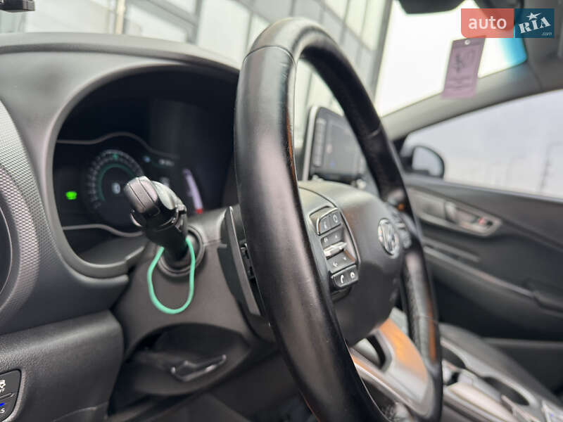 Внедорожник / Кроссовер Hyundai Kona 2018 в Тернополе