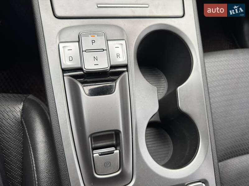 Внедорожник / Кроссовер Hyundai Kona 2018 в Тернополе