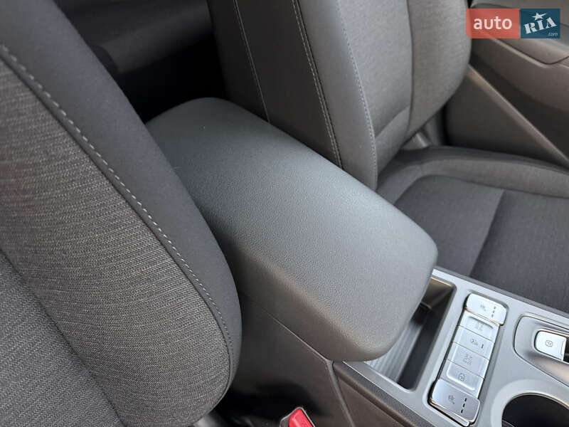 Внедорожник / Кроссовер Hyundai Kona 2022 в Виннице