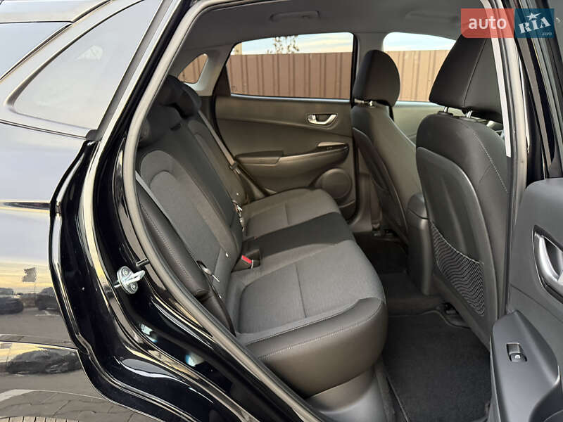 Внедорожник / Кроссовер Hyundai Kona 2022 в Виннице