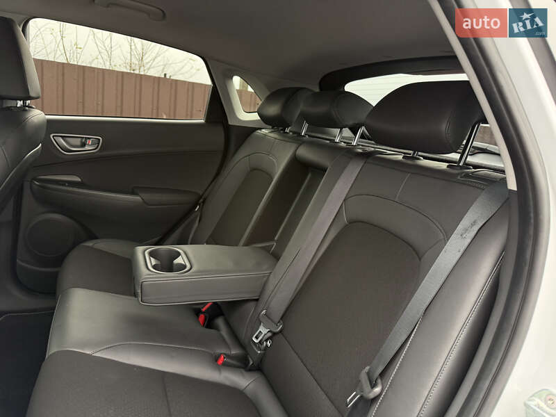 Внедорожник / Кроссовер Hyundai Kona 2020 в Виннице