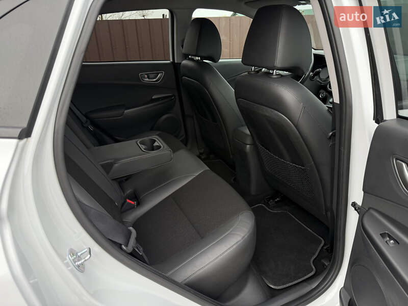 Внедорожник / Кроссовер Hyundai Kona 2020 в Виннице