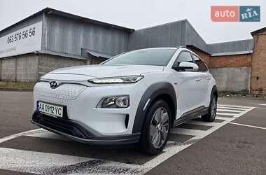 Внедорожник / Кроссовер Hyundai Kona 2018 в Киеве