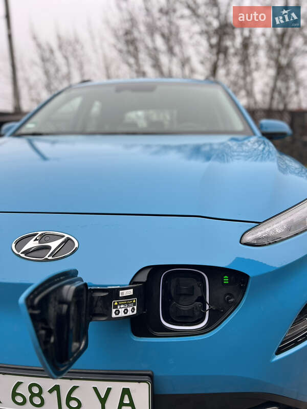 Внедорожник / Кроссовер Hyundai Kona 2022 в Хмельницком