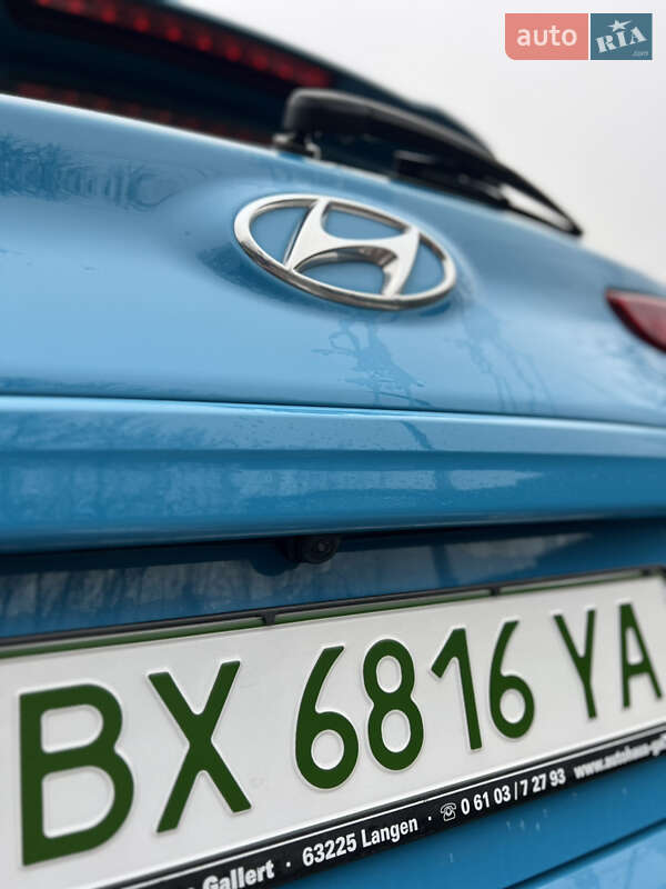 Внедорожник / Кроссовер Hyundai Kona 2022 в Хмельницком