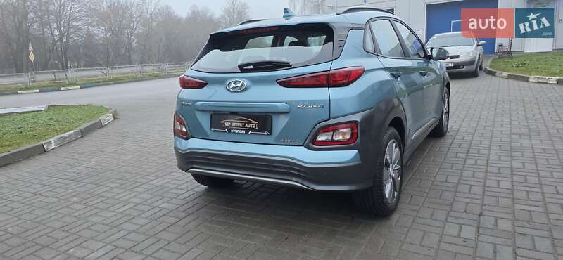 Внедорожник / Кроссовер Hyundai Kona 2020 в Тернополе