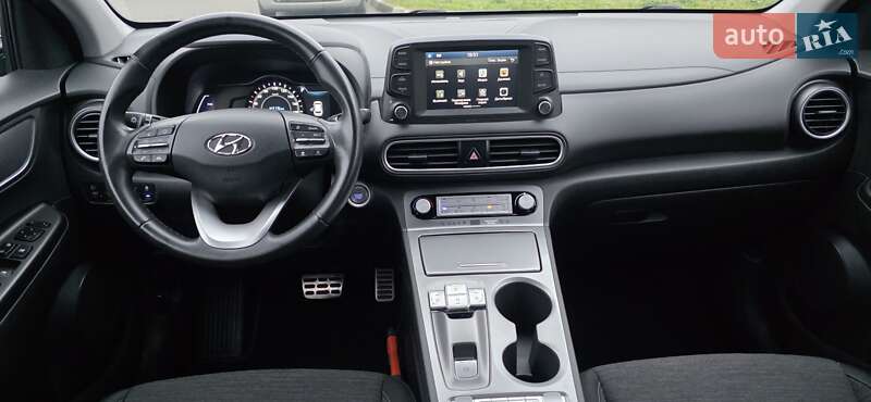 Внедорожник / Кроссовер Hyundai Kona 2020 в Тернополе