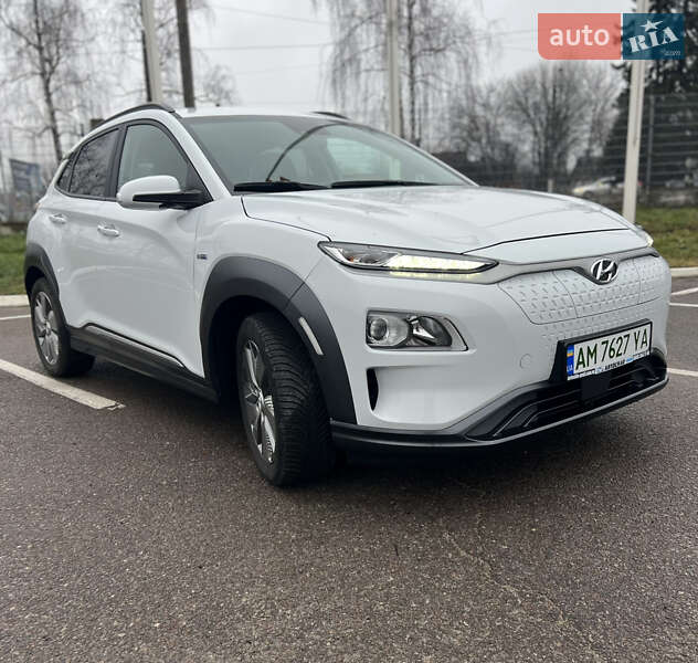 Внедорожник / Кроссовер Hyundai Kona 2020 в Житомире