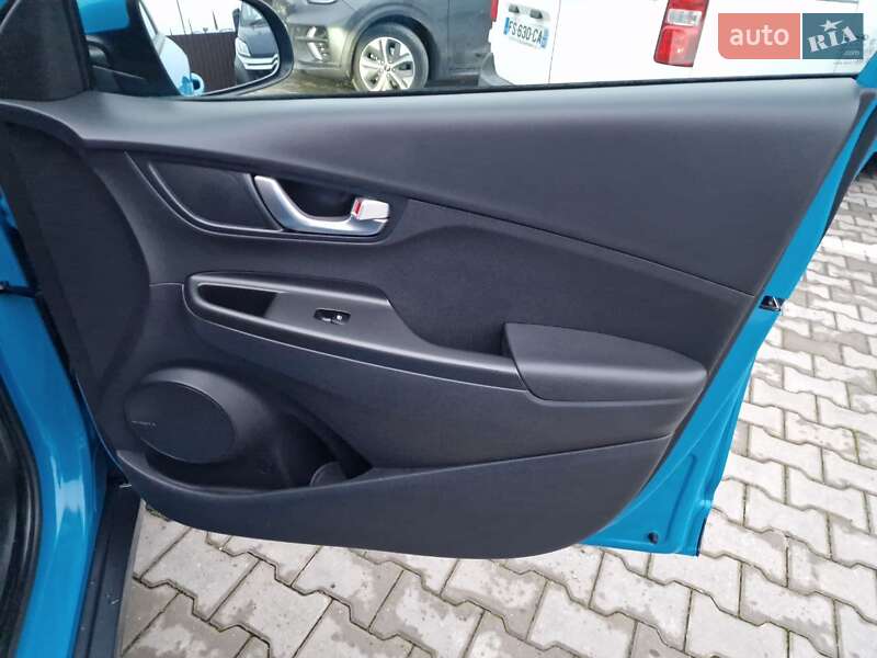 Внедорожник / Кроссовер Hyundai Kona 2021 в Виннице