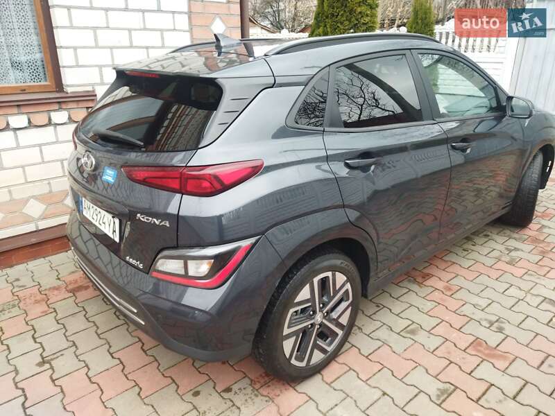 Внедорожник / Кроссовер Hyundai Kona 2021 в Звягеле