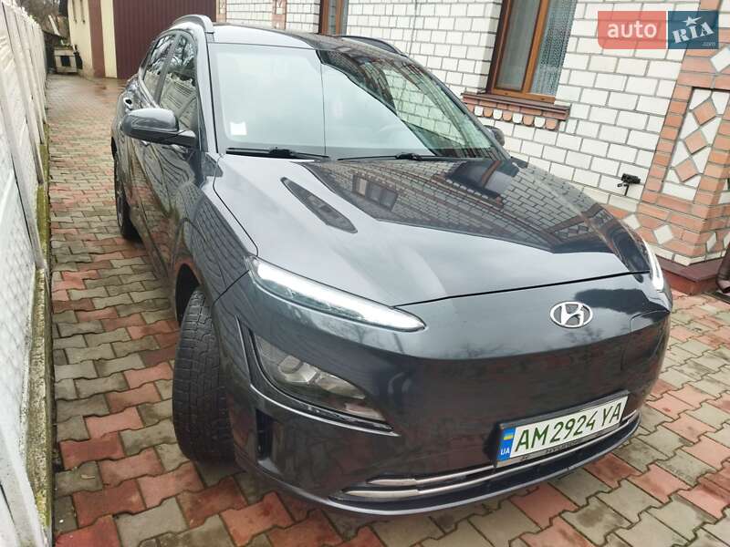 Внедорожник / Кроссовер Hyundai Kona 2021 в Звягеле