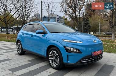 Позашляховик / Кросовер Hyundai Kona 2022 в Дніпрі