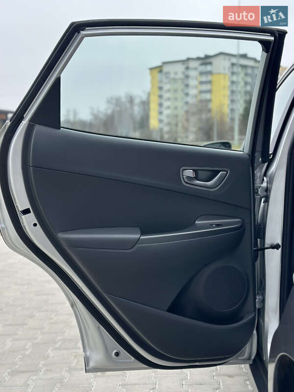 Позашляховик / Кросовер Hyundai Kona 2020 в Тернополі