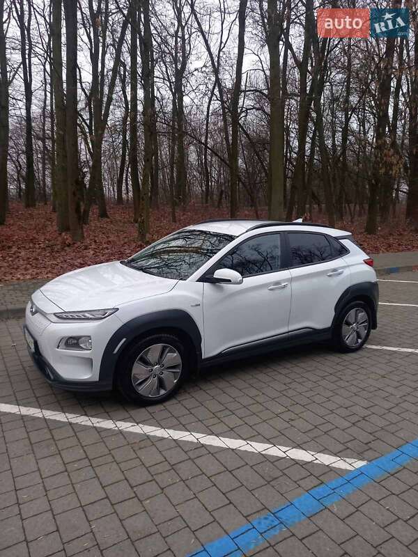 Внедорожник / Кроссовер Hyundai Kona 2020 в Львове фото 2 Внедорожник / Кроссовер Hyundai Kona 2020 в Львове