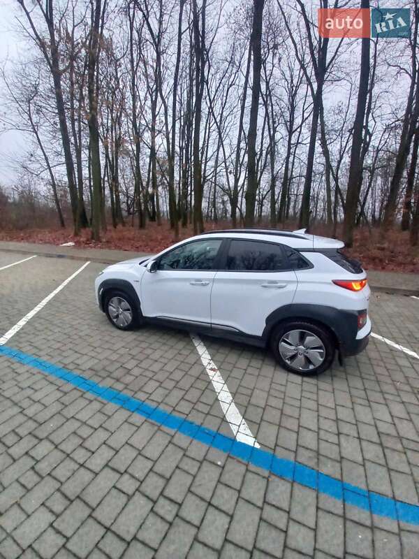 Внедорожник / Кроссовер Hyundai Kona 2020 в Львове фото 13 Внедорожник / Кроссовер Hyundai Kona 2020 в Львове