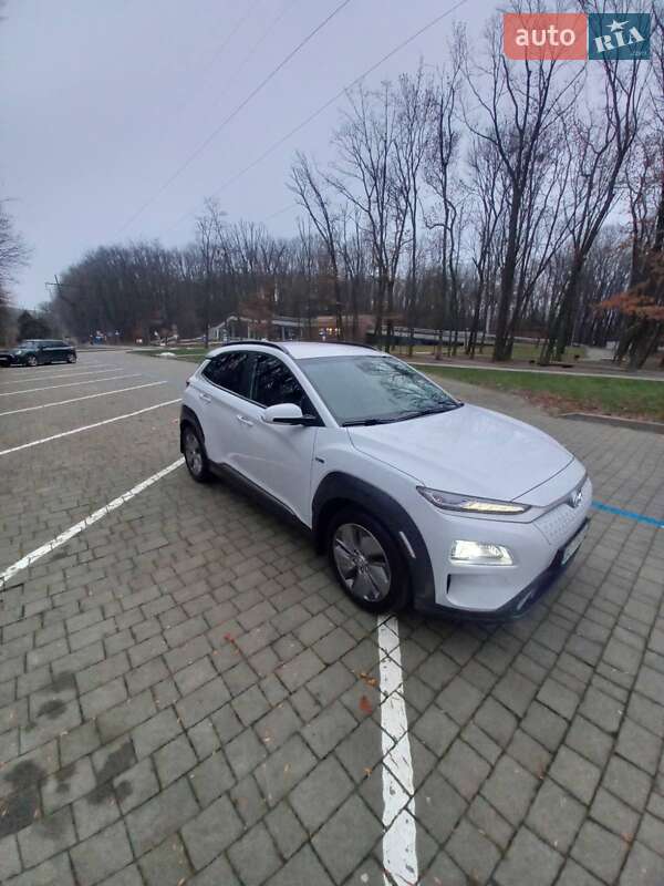 Внедорожник / Кроссовер Hyundai Kona 2020 в Львове фото 18 Внедорожник / Кроссовер Hyundai Kona 2020 в Львове