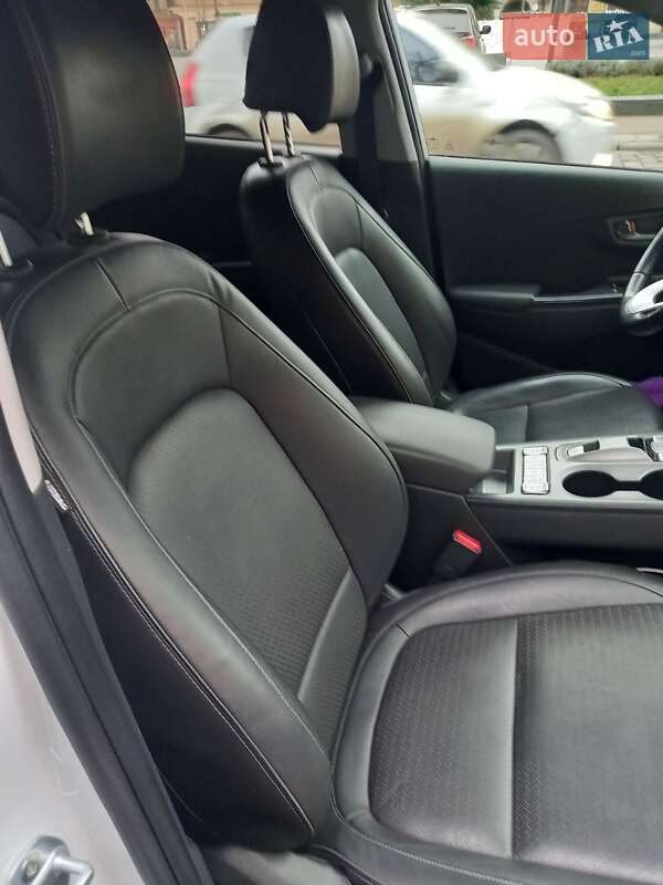 Внедорожник / Кроссовер Hyundai Kona 2020 в Львове фото 42 Внедорожник / Кроссовер Hyundai Kona 2020 в Львове