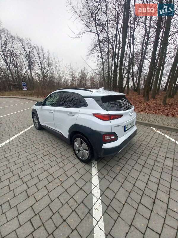 Внедорожник / Кроссовер Hyundai Kona 2020 в Львове фото 75 Внедорожник / Кроссовер Hyundai Kona 2020 в Львове
