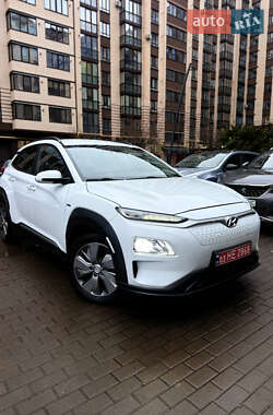 Внедорожник / Кроссовер Hyundai Kona 2019 в Луцке