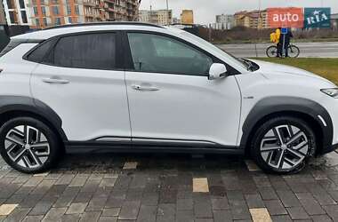 Внедорожник / Кроссовер Hyundai Kona 2020 в Ужгороде