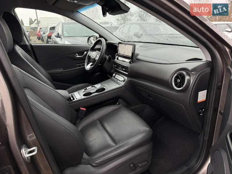 Позашляховик / Кросовер Hyundai Kona 2020 в Львові фото 93 Позашляховик / Кросовер Hyundai Kona 2020 в Львові