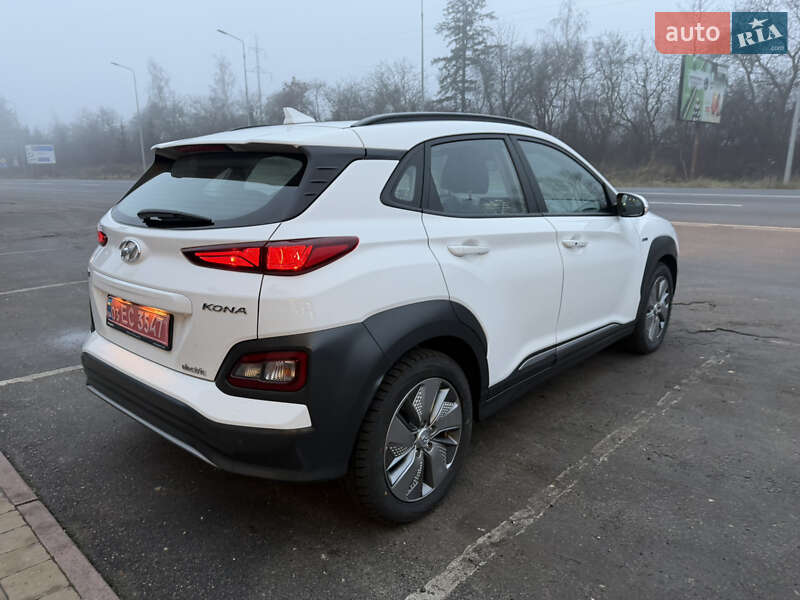 Позашляховик / Кросовер Hyundai Kona 2021 в Тернополі фото 15 Позашляховик / Кросовер Hyundai Kona 2021 в Тернополі