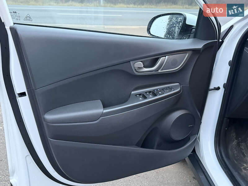 Позашляховик / Кросовер Hyundai Kona 2021 в Тернополі фото 20 Позашляховик / Кросовер Hyundai Kona 2021 в Тернополі