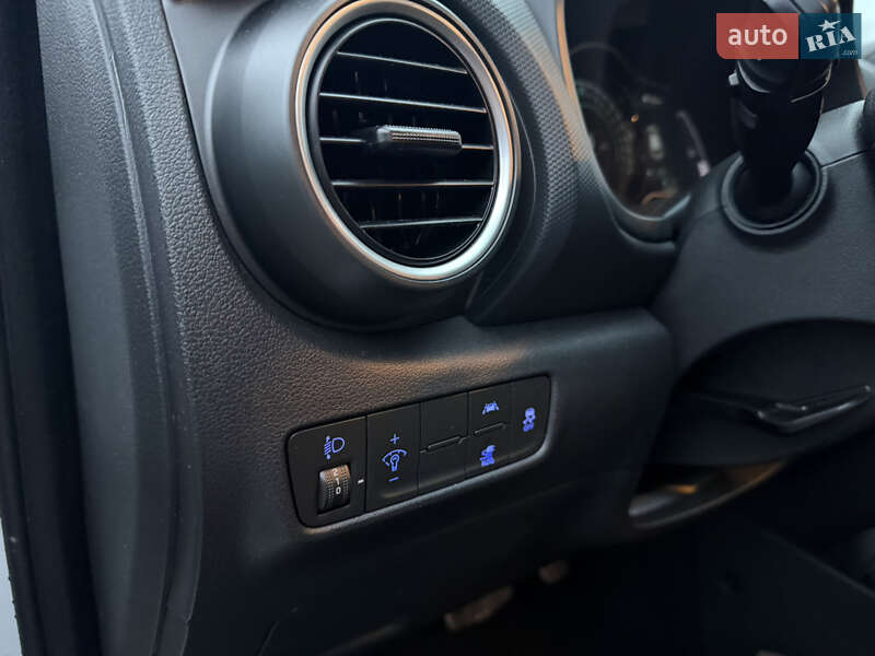 Позашляховик / Кросовер Hyundai Kona 2021 в Тернополі фото 29 Позашляховик / Кросовер Hyundai Kona 2021 в Тернополі