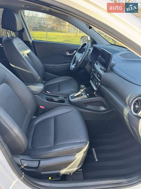 Позашляховик / Кросовер Hyundai Kona 2021 в Львові фото 37 Позашляховик / Кросовер Hyundai Kona 2021 в Львові