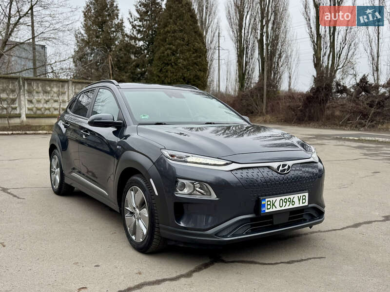 Позашляховик / Кросовер Hyundai Kona 2020 в Рівному