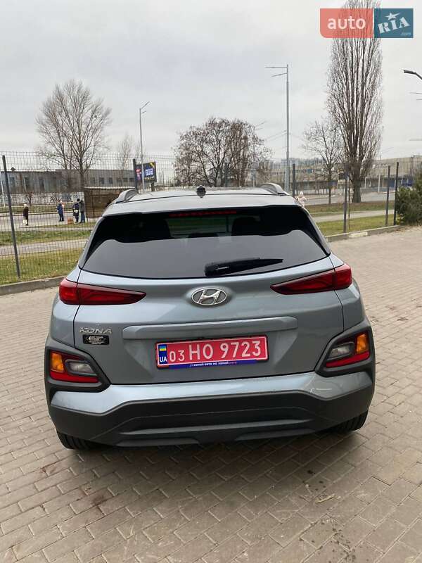 Внедорожник / Кроссовер Hyundai Kona 2020 в Киеве
