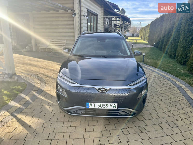 Внедорожник / Кроссовер Hyundai Kona 2019 в Ивано-Франковске