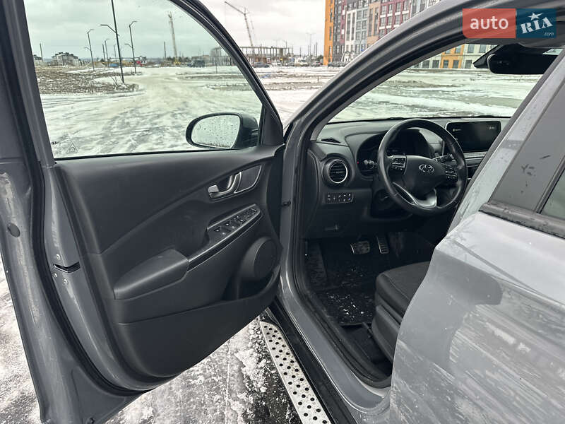 Внедорожник / Кроссовер Hyundai Kona 2020 в Ровно