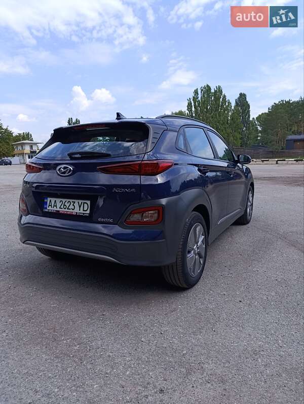 Внедорожник / Кроссовер Hyundai Kona 2020 в Счастливом