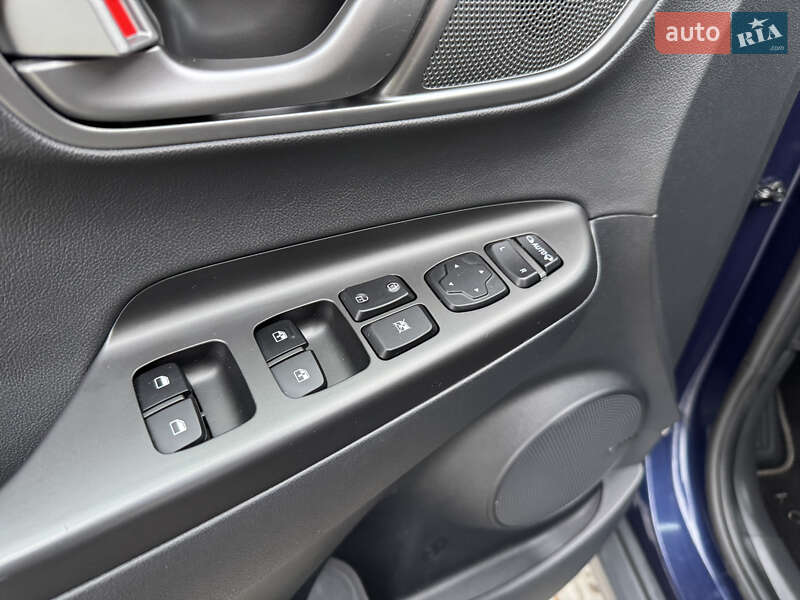 Внедорожник / Кроссовер Hyundai Kona 2020 в Ровно