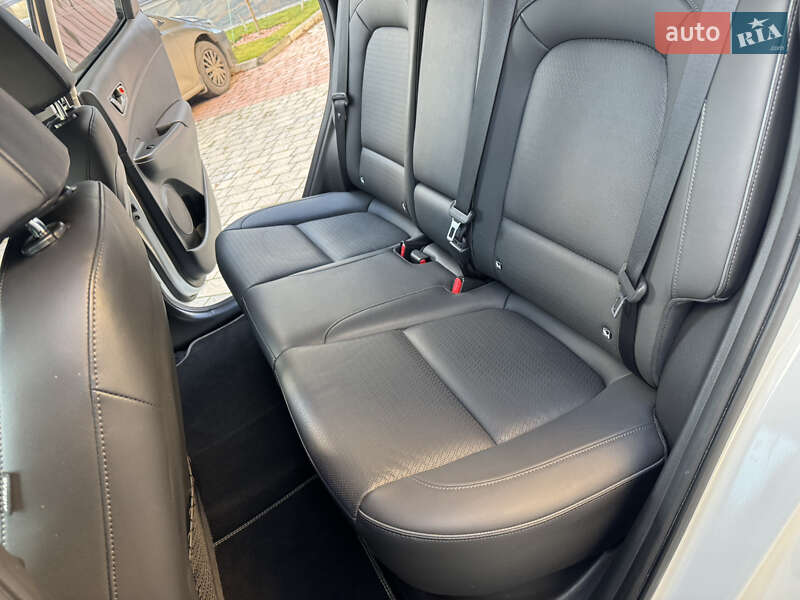 Внедорожник / Кроссовер Hyundai Kona 2018 в Ровно