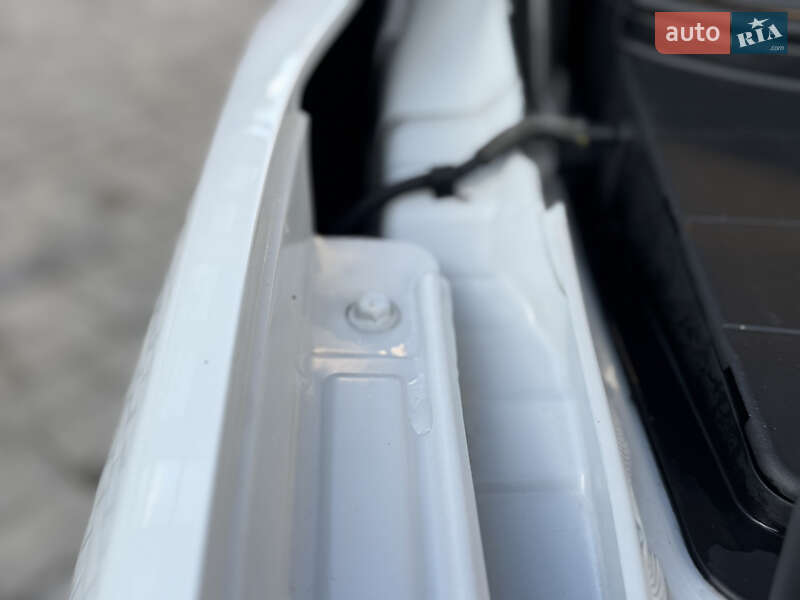 Внедорожник / Кроссовер Hyundai Kona 2018 в Ровно