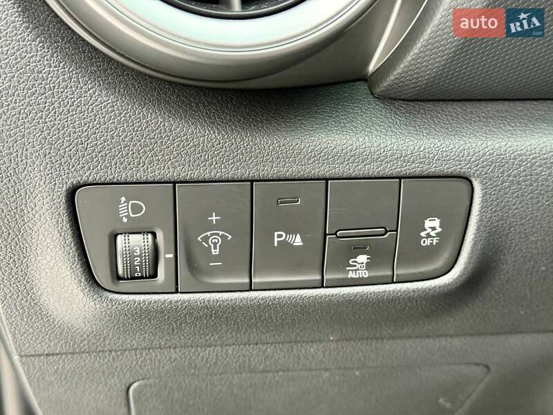 Внедорожник / Кроссовер Hyundai Kona 2021 в Самборе