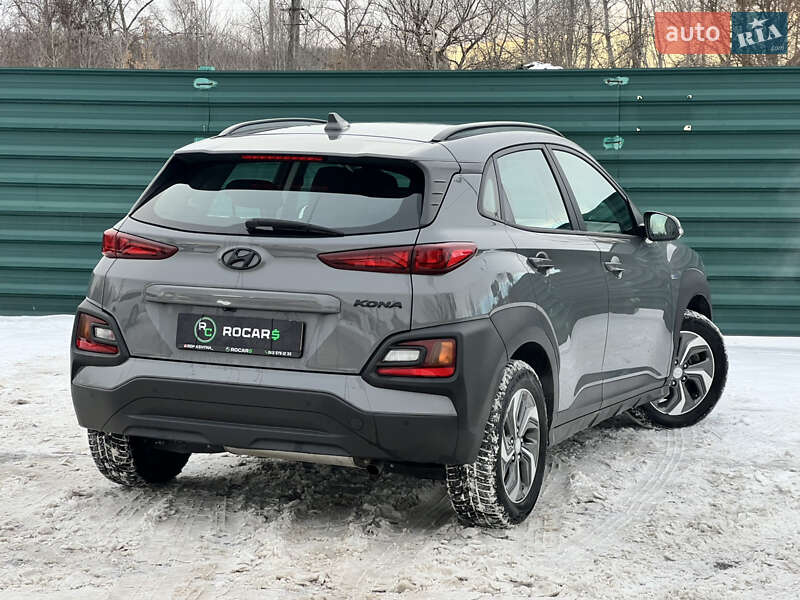 Внедорожник / Кроссовер Hyundai Kona 2020 в Киеве