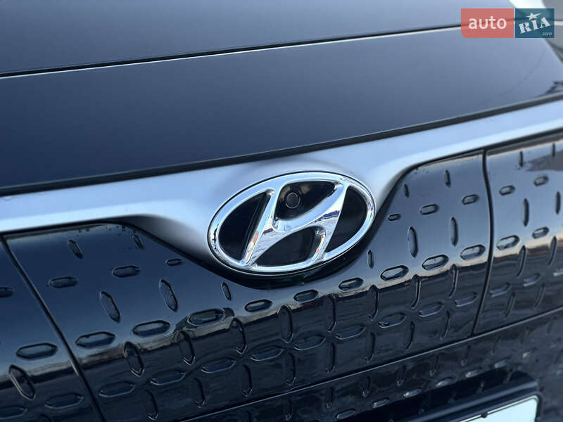 Внедорожник / Кроссовер Hyundai Kona 2020 в Ровно