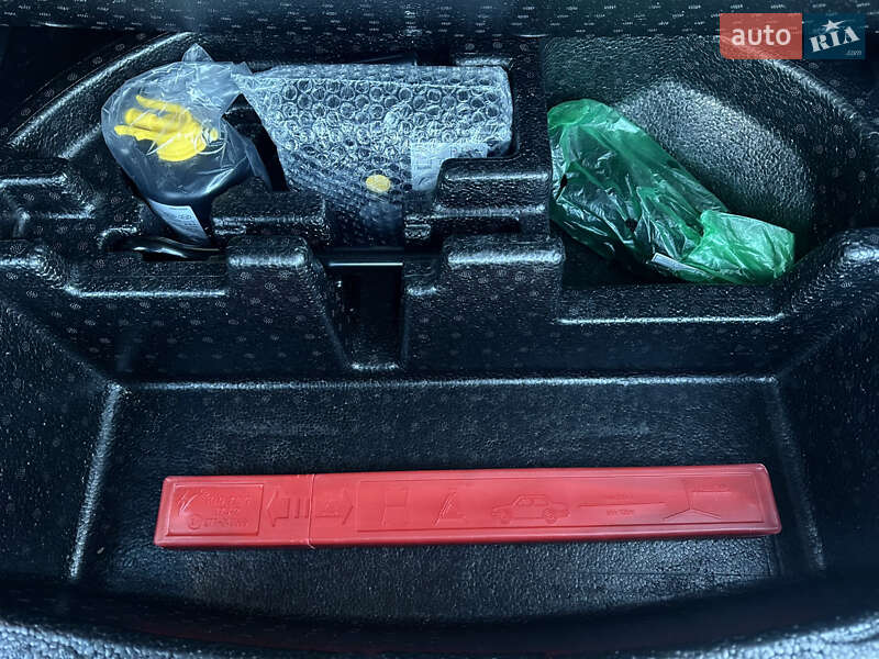 Внедорожник / Кроссовер Hyundai Kona 2020 в Ровно