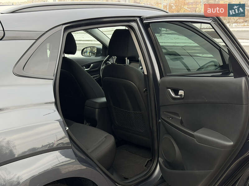 Внедорожник / Кроссовер Hyundai Kona 2021 в Виннице